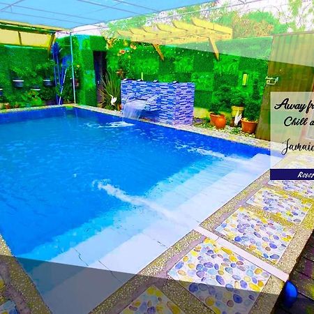 Private House W/ Swimming Pool Staycation Tarlac Tarlac City Eksteriør bilde